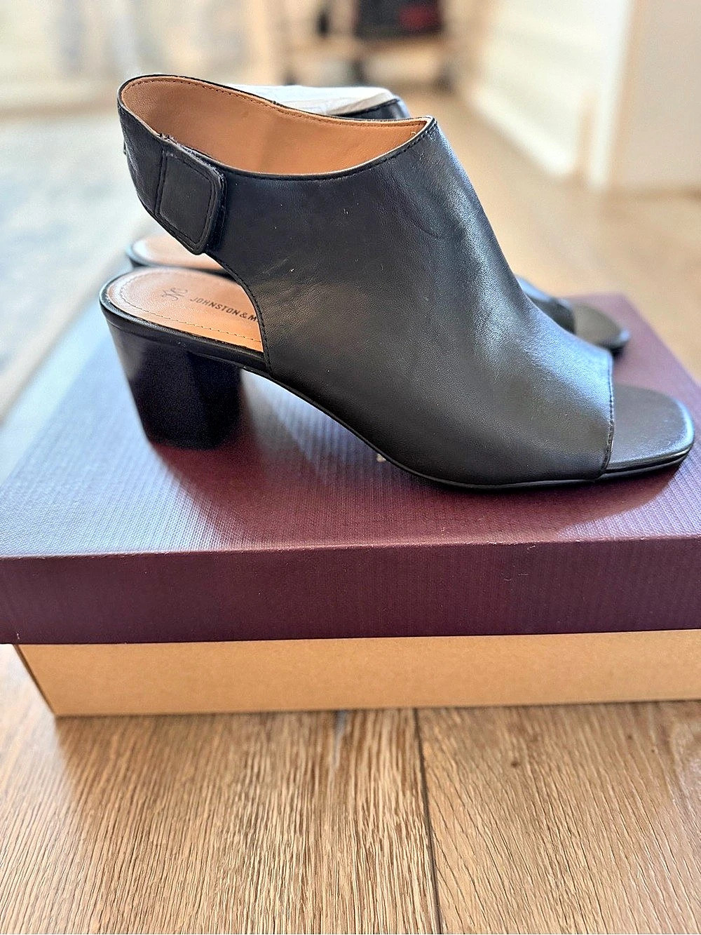 NWT Johnston & Murphy Evelyn Open Toe Bootie Black Heels US 8.5